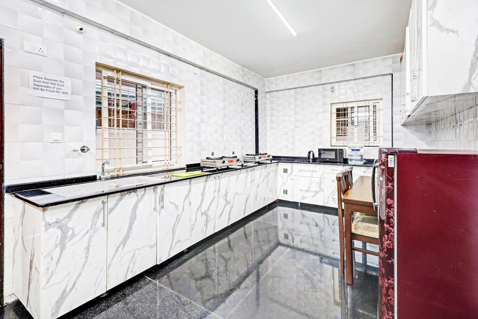 Capital O R R Residency Hotel Bengaluru Kültér fotó