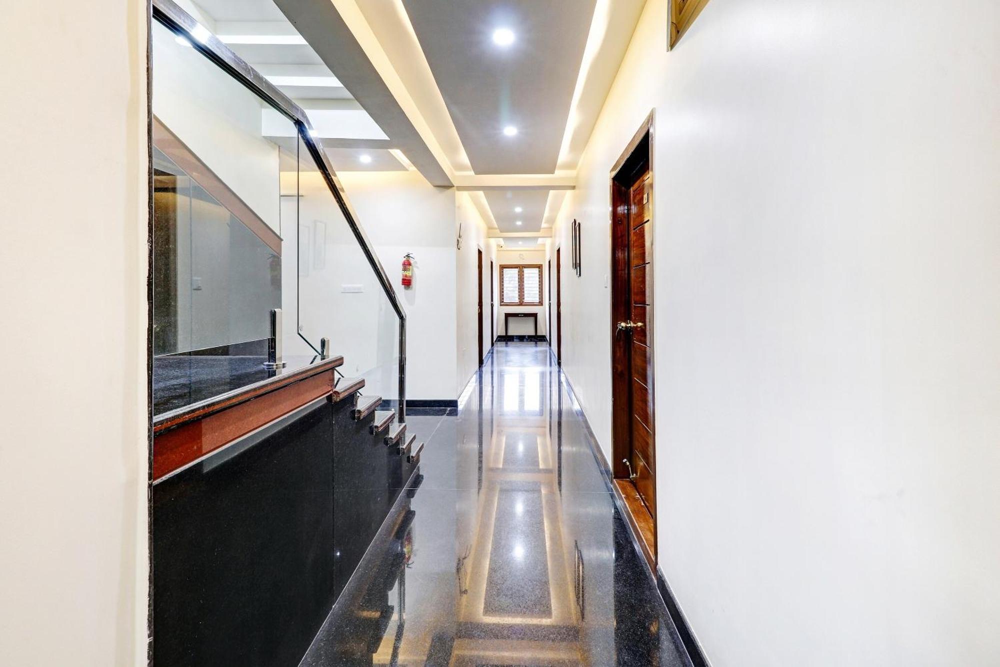 Capital O R R Residency Hotel Bengaluru Kültér fotó